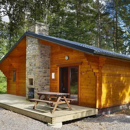 De Boshut Vakantiehuis Oignies